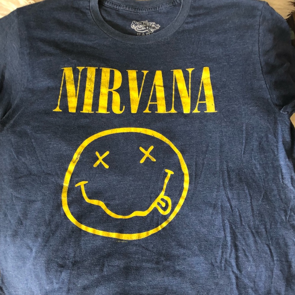 SOLD- Nirvana T-Shirt size xl - Picture 2 of 6